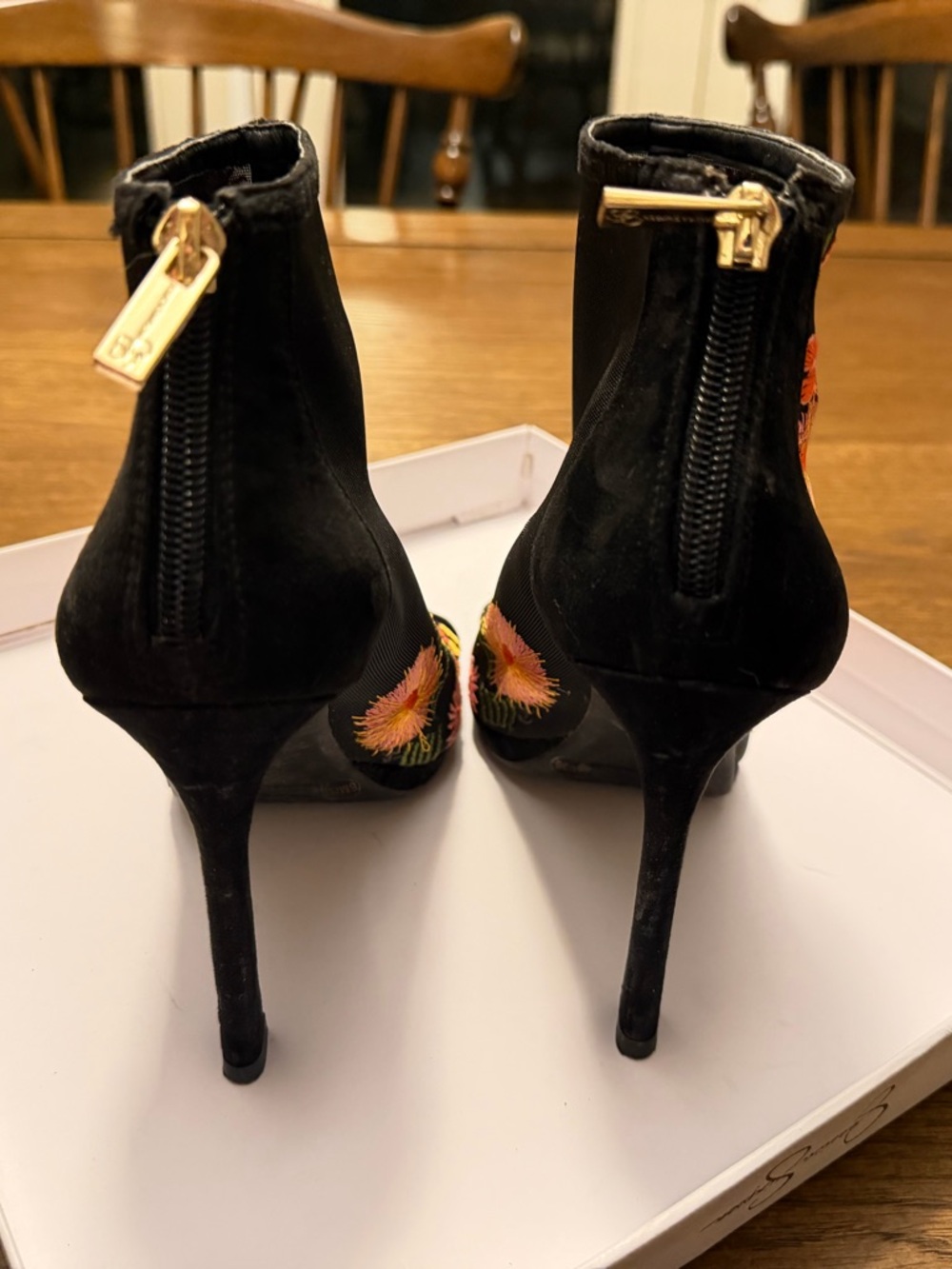 Jessica Simpson JS-Pascall black Embroidered Floral Peep-Toe Stiletto Booties - Picture 5 of 6